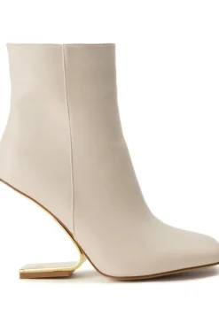 Arianna- Bootie