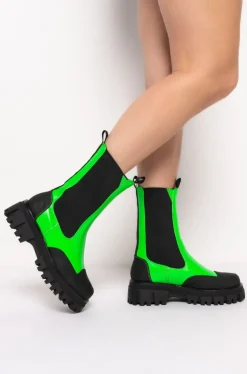 Genevieve- Lug Boot