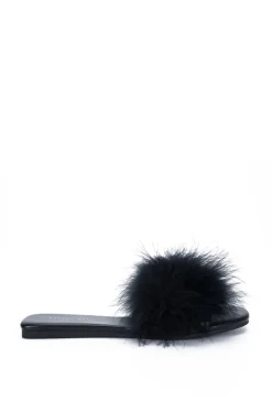 Janessa- Fluffy Flat Sandal