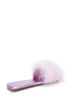 Janessa- Fluffy Flat Sandal