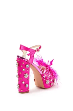 Kiki- Feather Platform Sandal