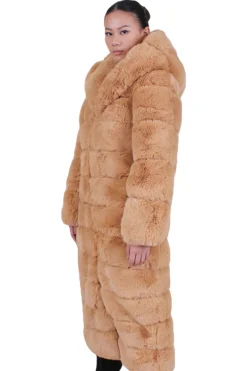 Luxe-Jenny Faux Fur Coat