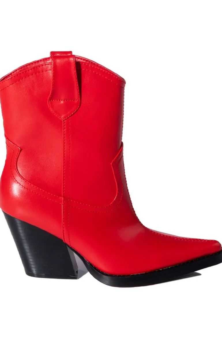 Matty- 2-In-1 Cuff Boot