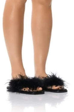 Pammy- Feather Flat Sandal